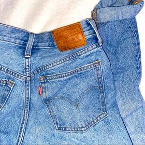 levi jeans